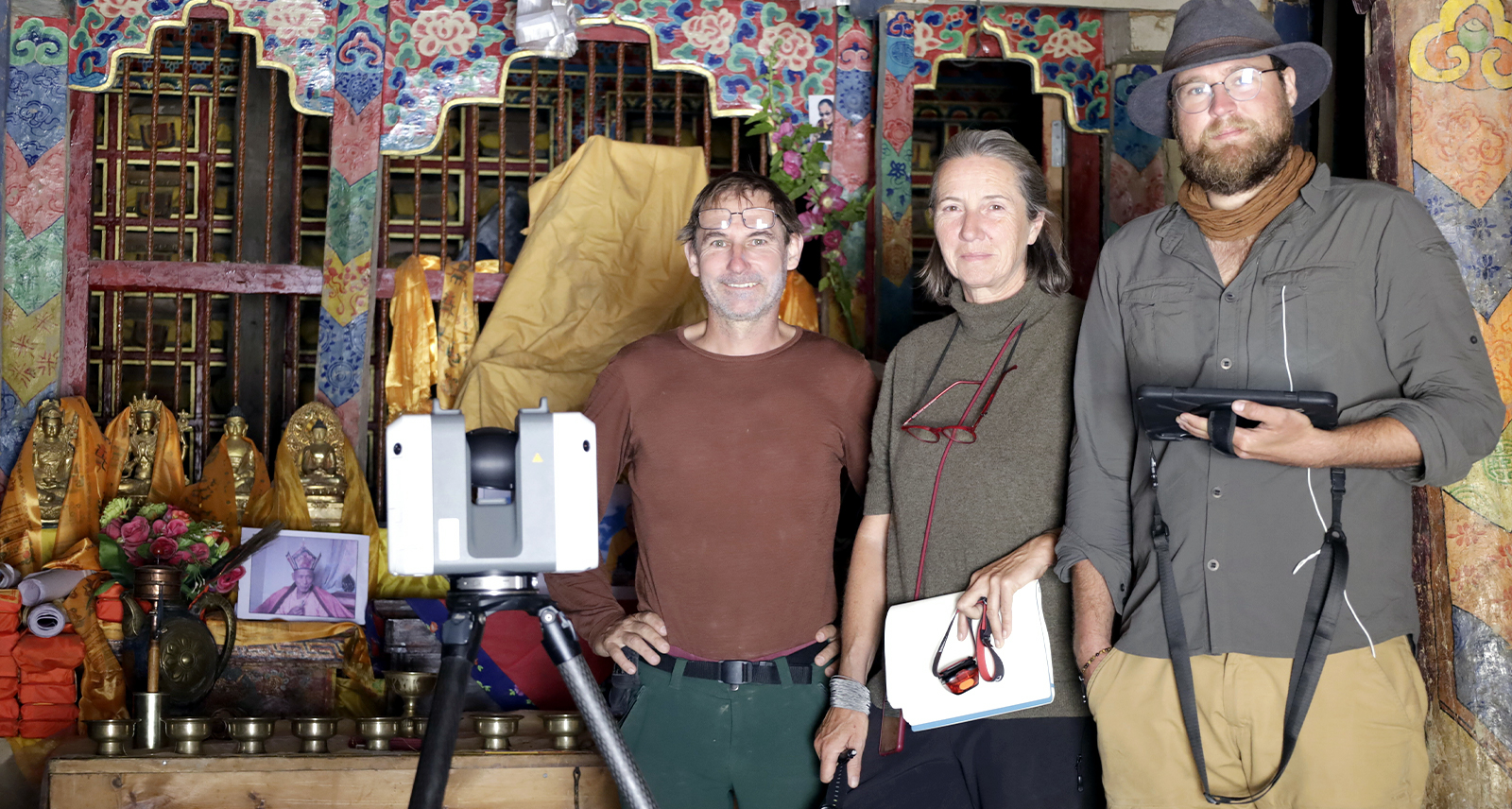 The research team inside Nezar temple, Nepal with the Leica RTC360. From the left: Helmut Woschitz, Carmen Auer and Peter Bauer – Source: Peter Bauer