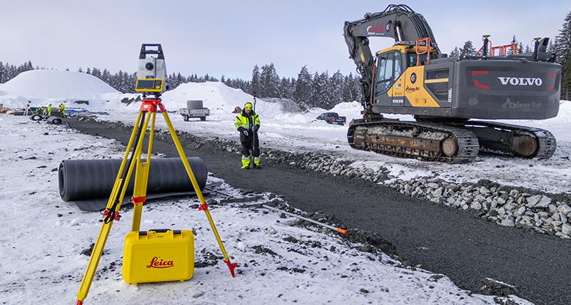Absteckung mit dem Feld-Controller Leica iCON CC180 und einer Leica iCON-Totalstation